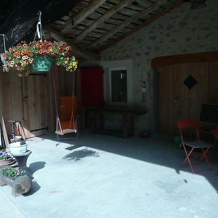 Bed and Breakfast La Grange D'Agnes Montmaur-en-Diois Zewnętrze zdjęcie